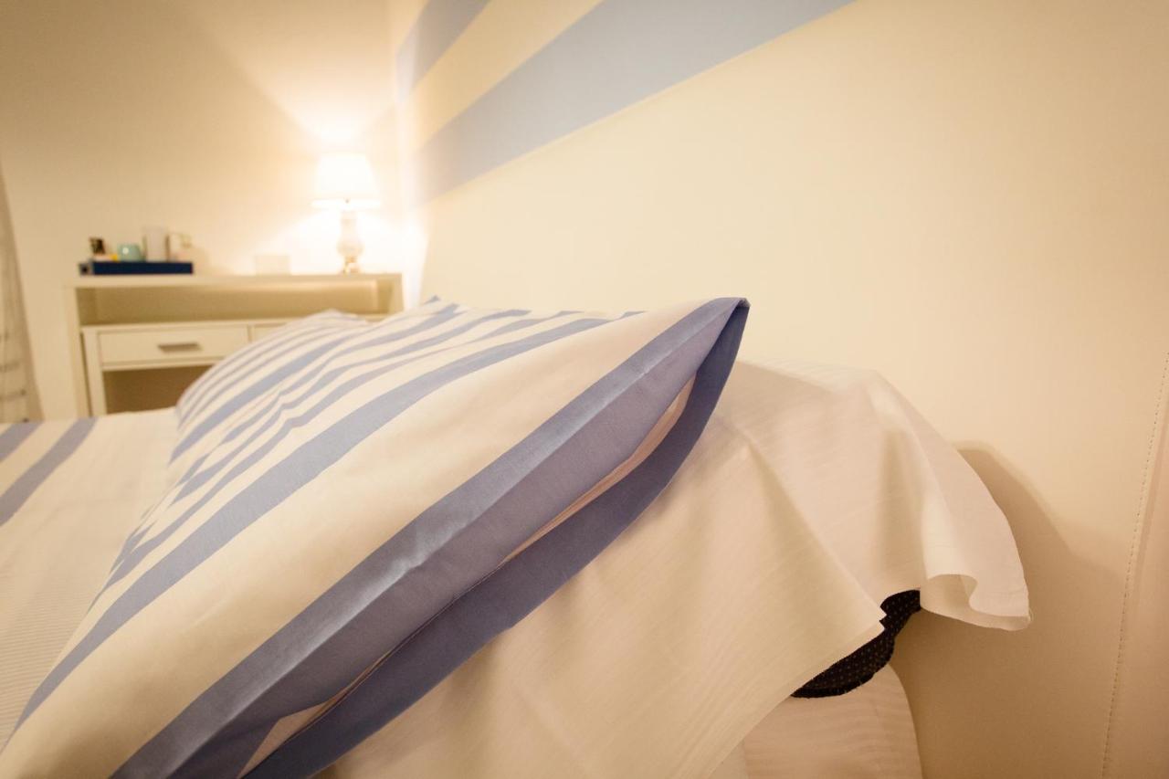 Affittacamere E Appartamenti - Rent Rooms And Apartments Le Camere Nel Corso - Adults Only ラ・スペツィア エクステリア 写真