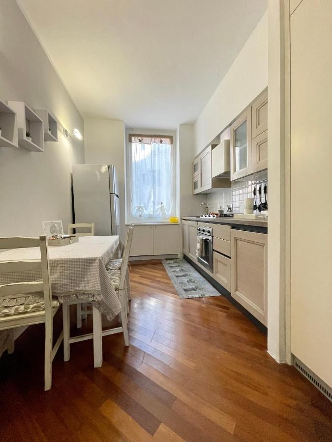 Affittacamere E Appartamenti - Rent Rooms And Apartments Le Camere Nel Corso - Adults Only ラ・スペツィア エクステリア 写真