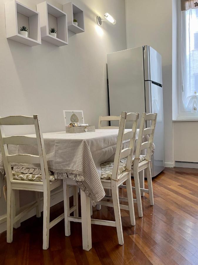 Affittacamere E Appartamenti - Rent Rooms And Apartments Le Camere Nel Corso - Adults Only ラ・スペツィア エクステリア 写真