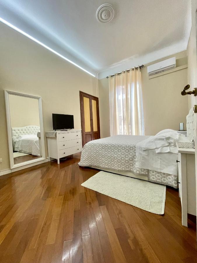 Affittacamere E Appartamenti - Rent Rooms And Apartments Le Camere Nel Corso - Adults Only ラ・スペツィア エクステリア 写真