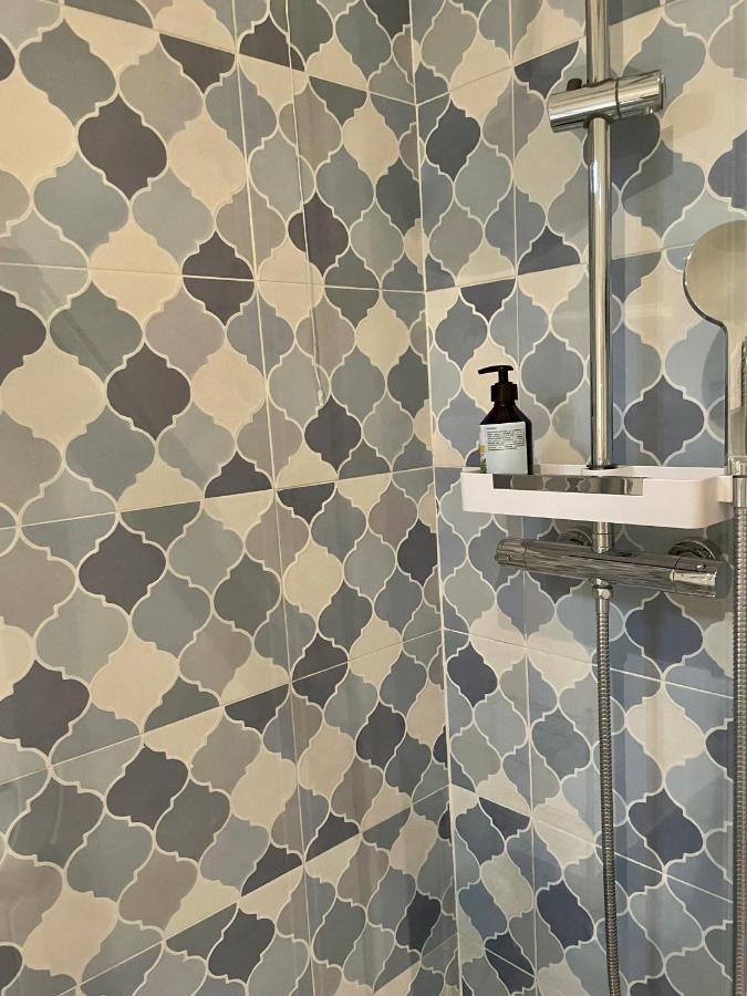 Affittacamere E Appartamenti - Rent Rooms And Apartments Le Camere Nel Corso - Adults Only ラ・スペツィア エクステリア 写真